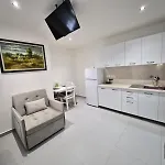 Pensión Aj Tirana