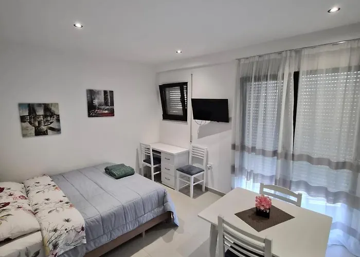 Guest house Aj Tirana
