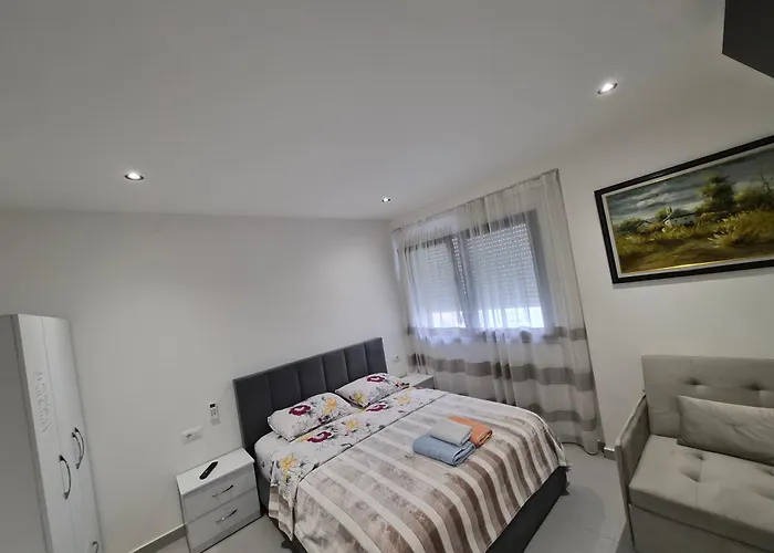 Guest house Aj
