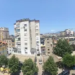 Aj 4*